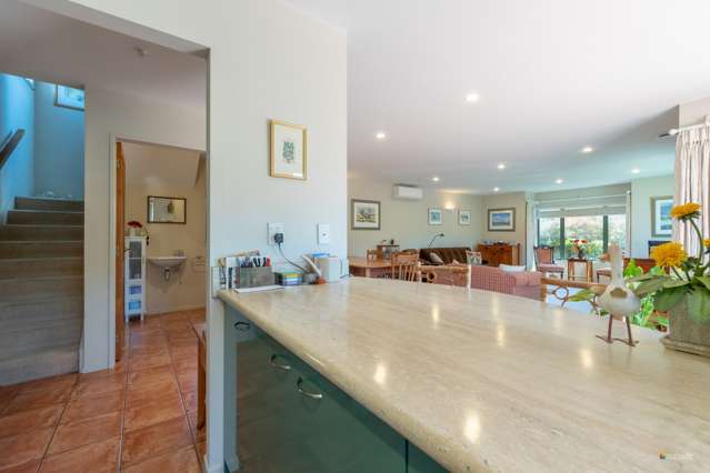 5/3 Up Gard Street Silverstream_3