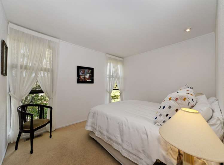 208 Golf Road Titirangi_16