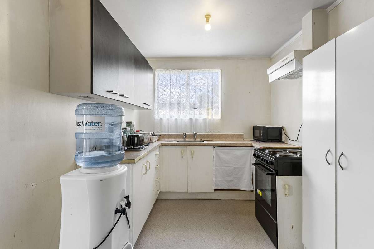 64 Tony Segedin Drive_2