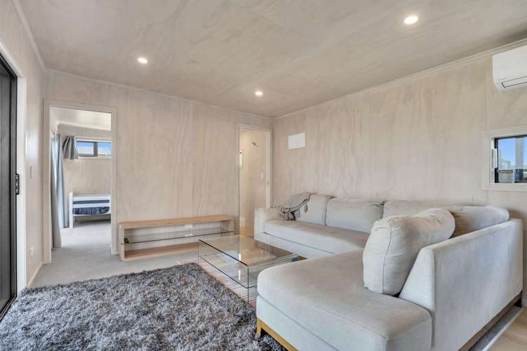 142 The Fairway Matarangi_8