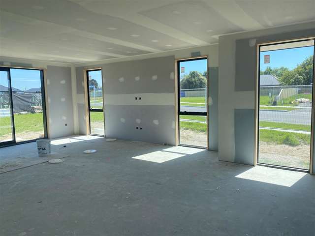 10 Martini Avenue Leeston_4