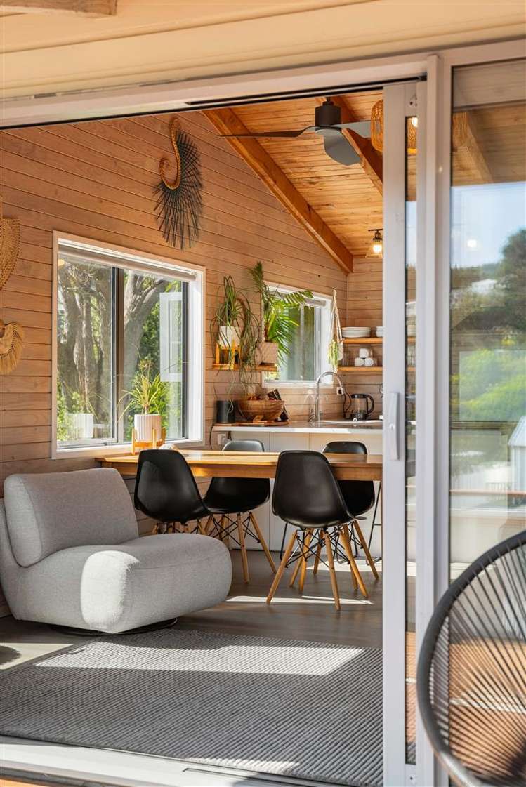 206 Onemana Drive Onemana_11