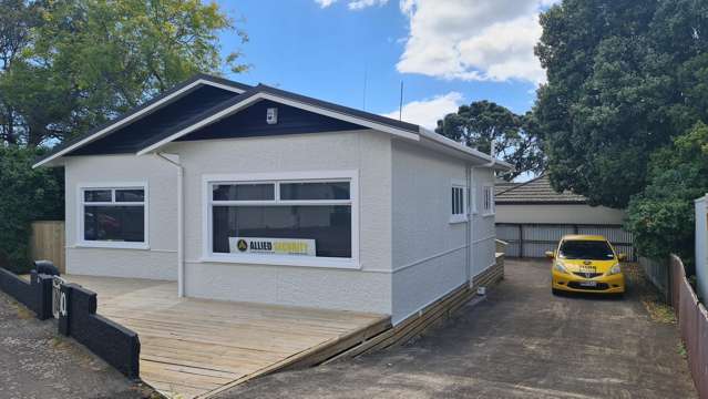 10 Breakwater Road Moturoa.