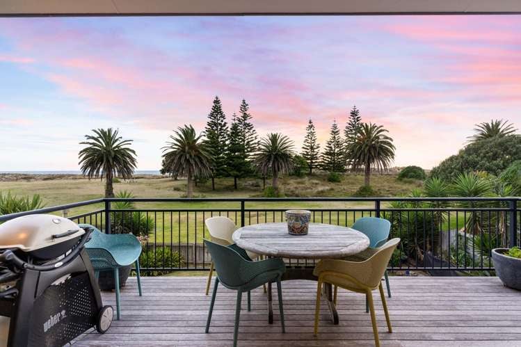 1173 Papamoa Beach Road_0