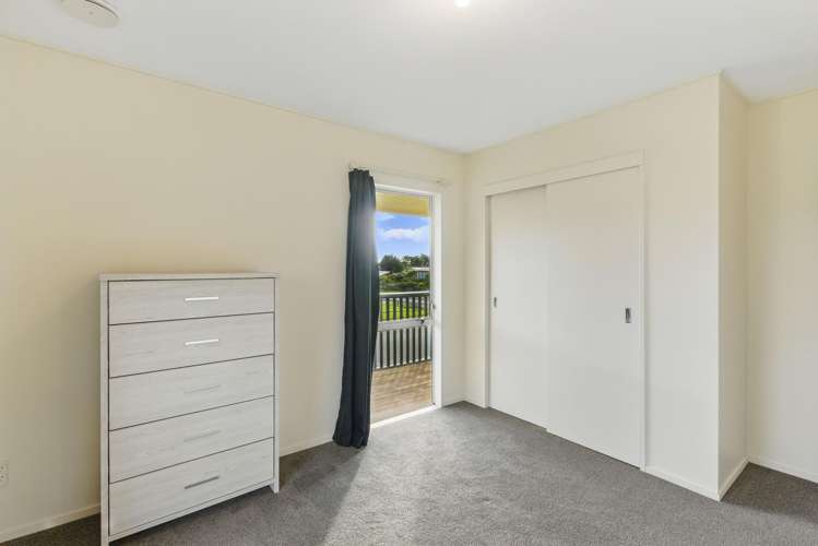 9 Takitimu Street Waitarere Beach_23