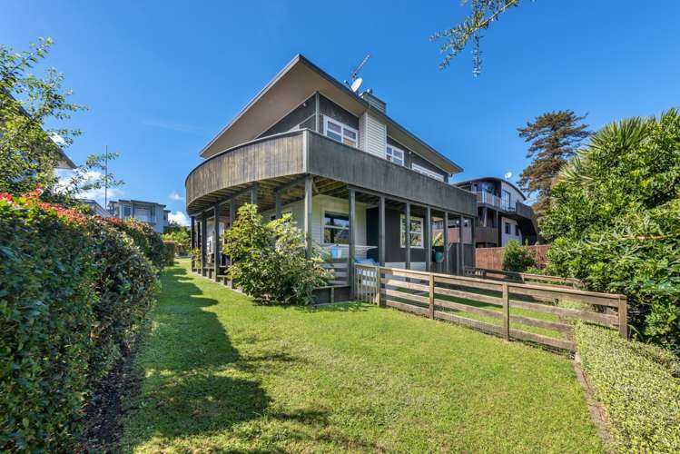 18 Crossland Place Maraetai_18
