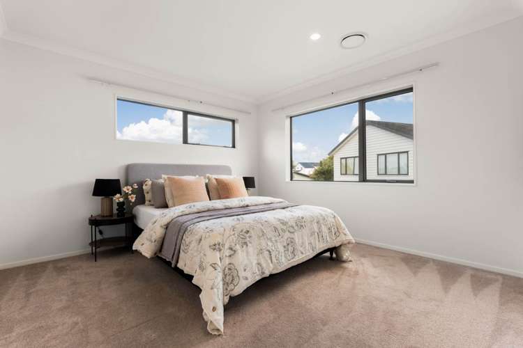 23 Bordeaux Parade Te Atatu South_13