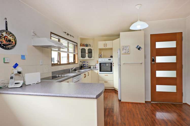 3 Yarmouth Road Flaxmere_1