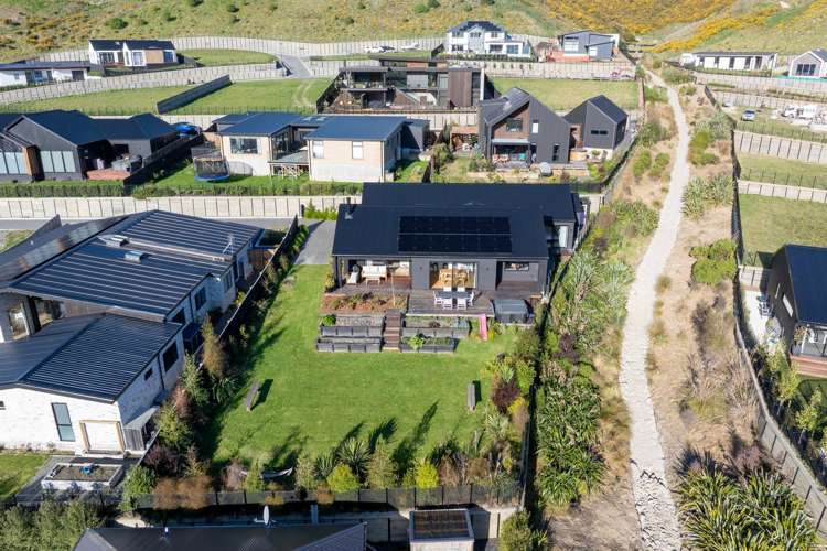 14 Carex Rise Cracroft_23