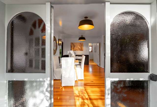 Spacious Family Home in a Quiet New Lynn Street