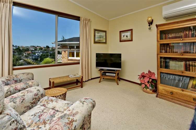 2/16 Napier Avenue Takapuna_4