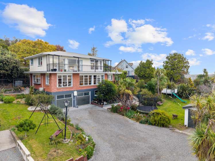 14 Huntsbury Avenue_0