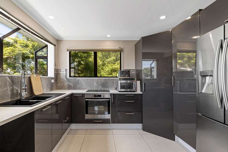 33 Danube Lane Glen Eden_9