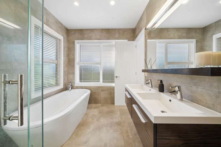 133 Chamberlain Road Bombay_22