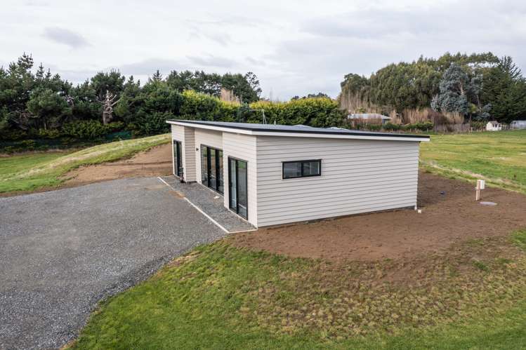 87 Blairlogie Close Otatara_24