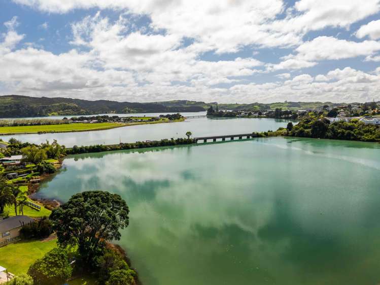 15 Opotoru Road Raglan_57