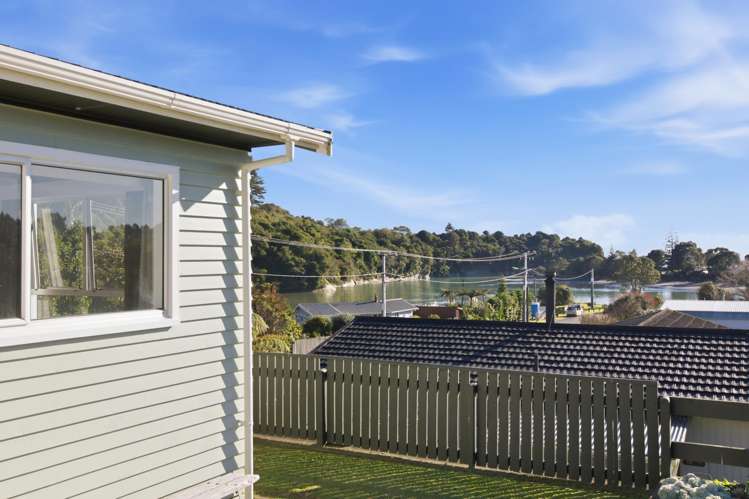 38 Whakapaki Street Urenui_32