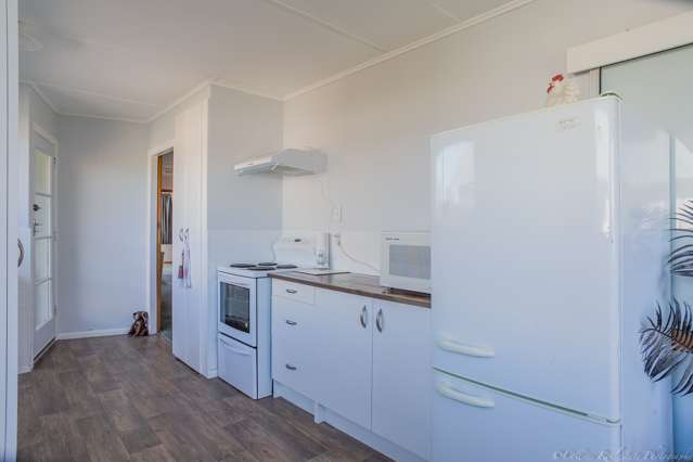 6 Elworthy Street Pareora_3