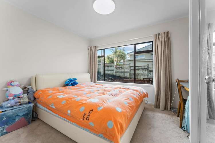 88 Parr Terrace Castor Bay_16