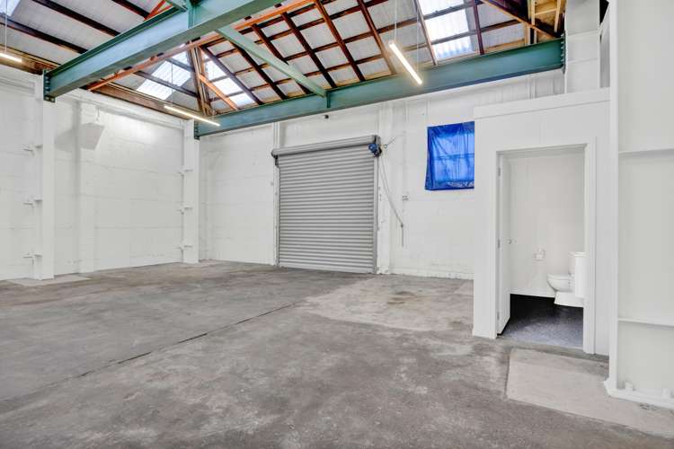 195 Devon Street East New Plymouth Central_17
