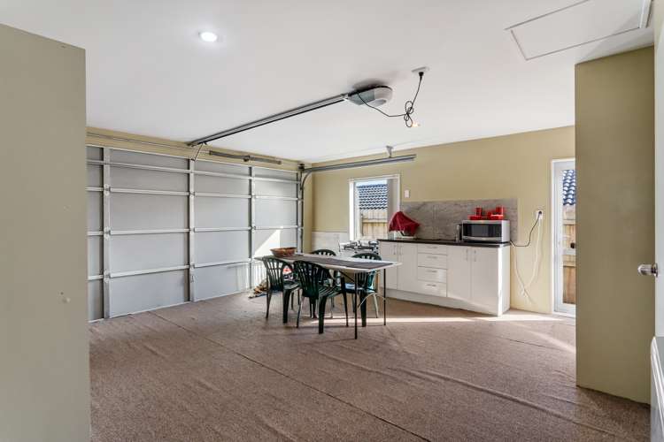 6 John Broad Place Flat Bush_22