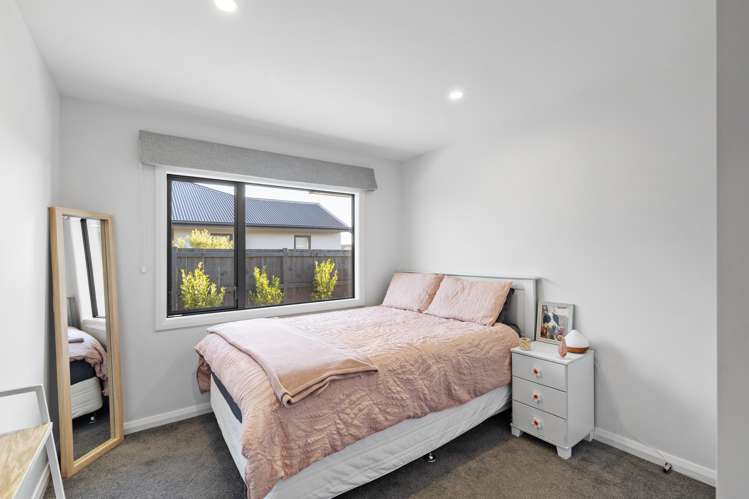 32 Atlantic Drive Fitzherbert_18