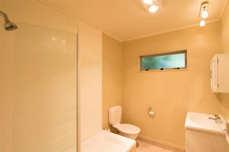 A/6 Waerenga Place Titirangi_5