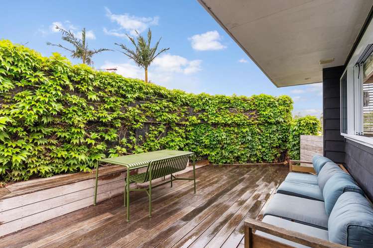 2/97 Takutai Avenue Half Moon Bay_17