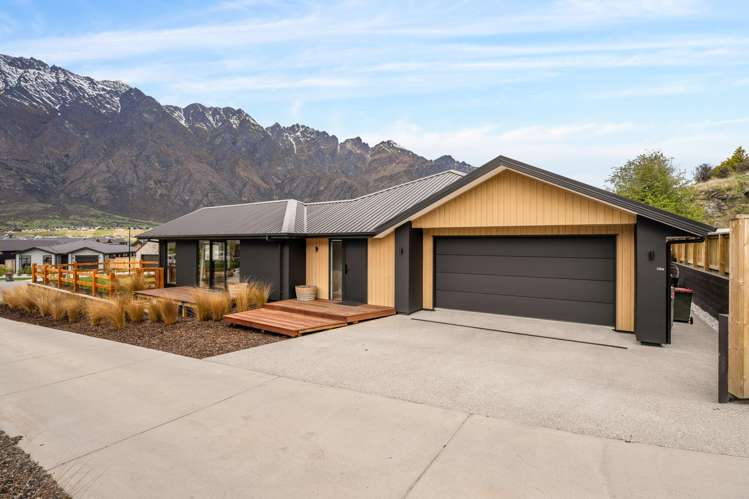 36 Friesian Close Jacks Point_10