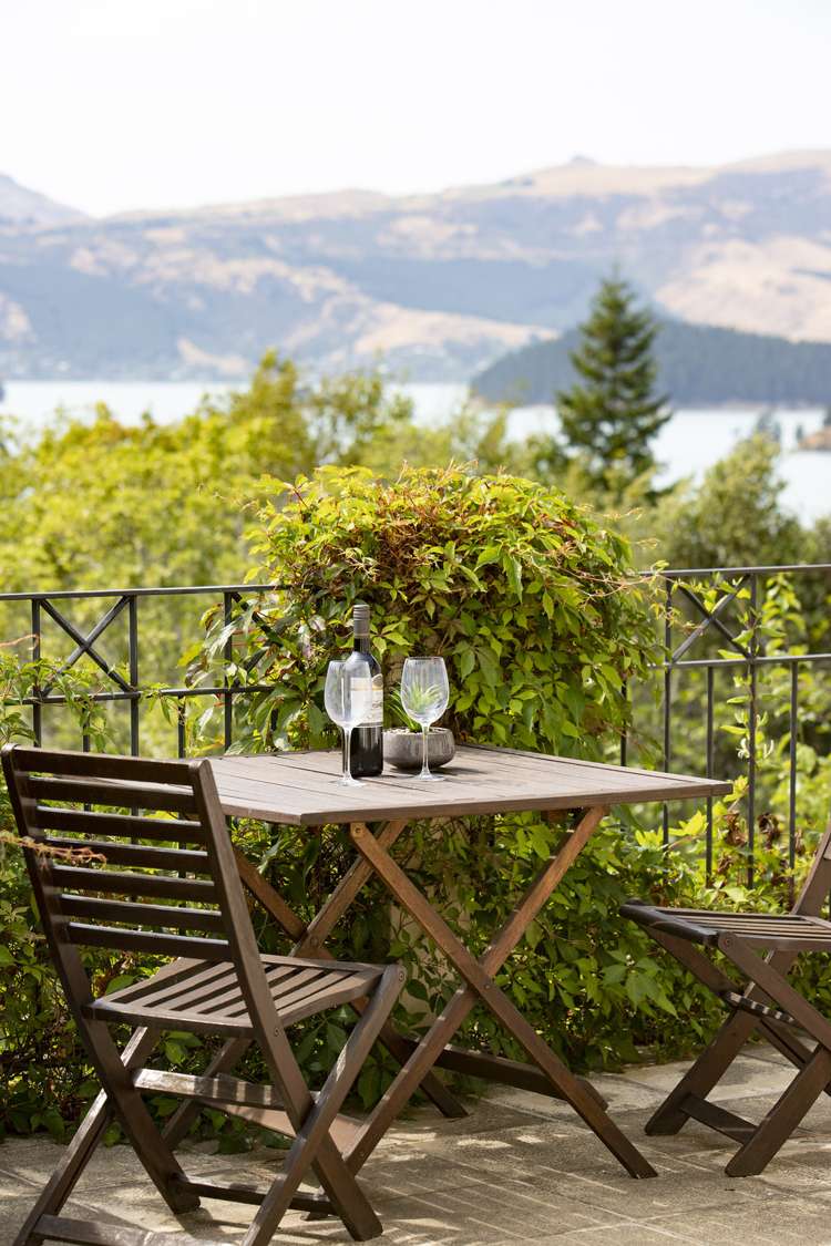 6 Main Road Governors Bay_18