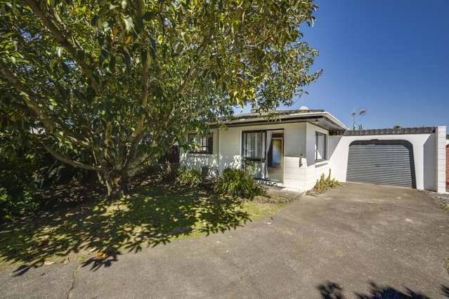 Beachside - Opportunity Knocks!