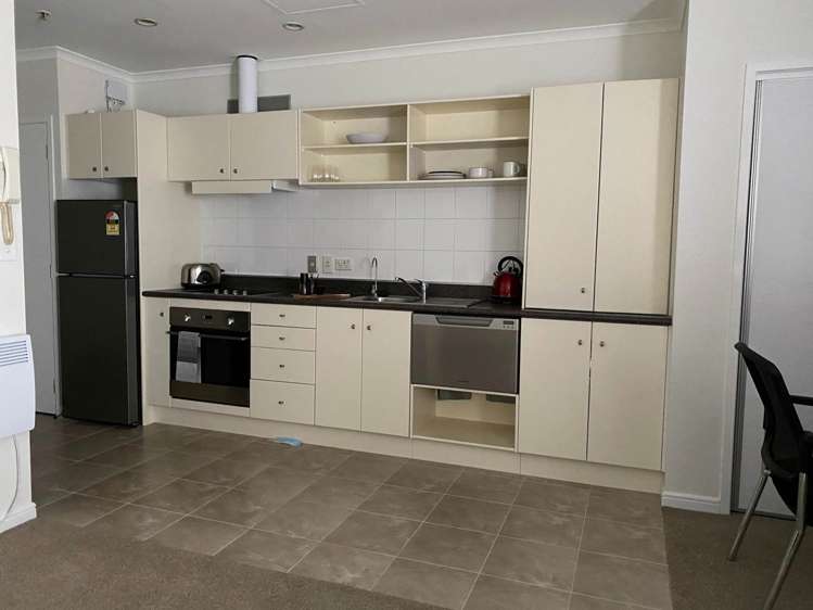 3I/1 Emily Place_0