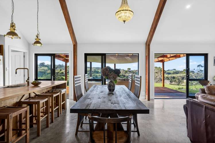 2760 South Head Road, South Head Helensville_7