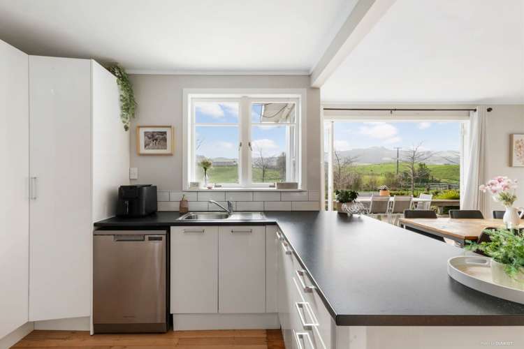 1716 Miranda Road Mangatangi_6