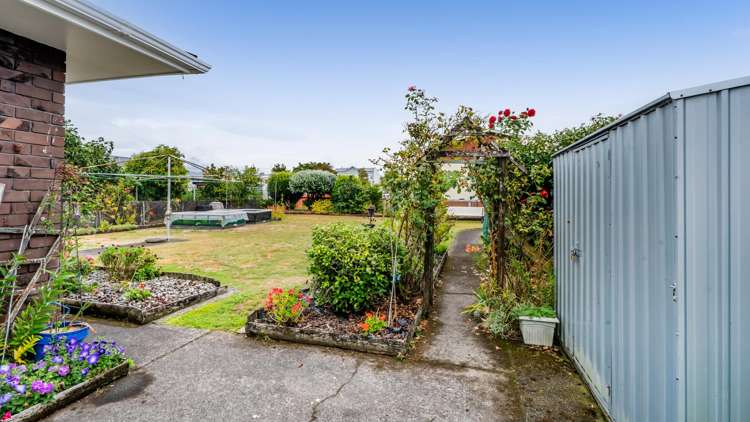 38 Standish Street Inglewood_14