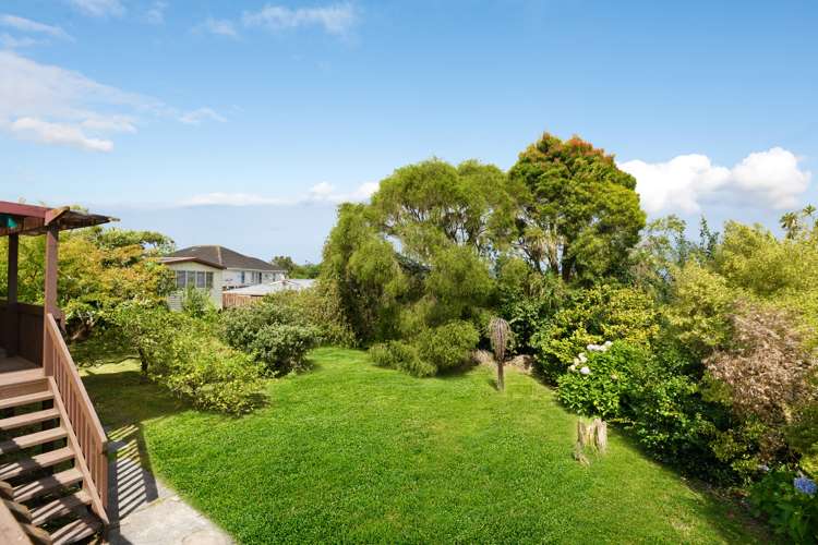 9 Kaikoura Street Henderson_21