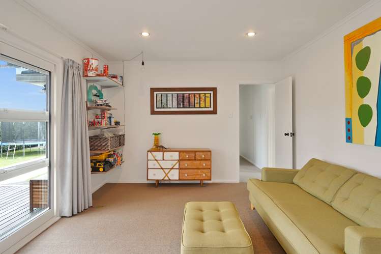 14 Harbour View Road Te Atatu Peninsula_33