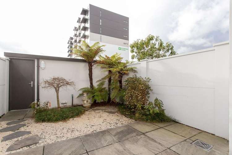 2/45 Chester Street West Christchurch Central_17