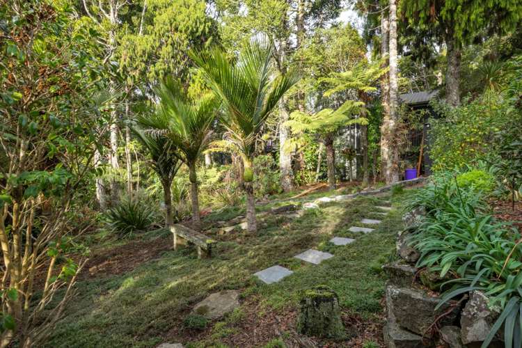 21 Tawini Road Titirangi_16