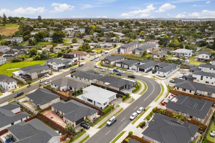 3 Tararua Street Massey_31