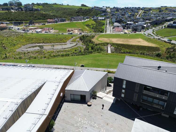 R2 Long Bay Village, Glenvar Ridge Long Bay_10