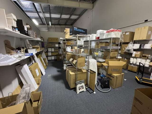 Unit 3, 217 Anglesea Street Hamilton City Central_3