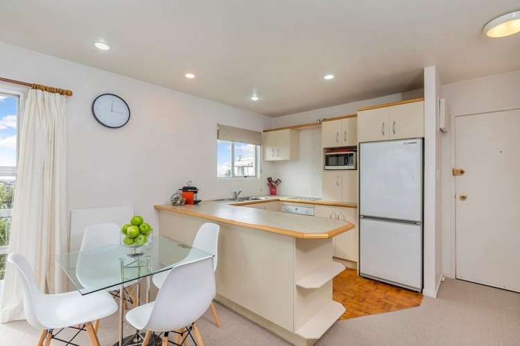 5/5 Curran Street Herne Bay_5