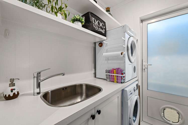 290 Delta Lake Heights Renwick_16
