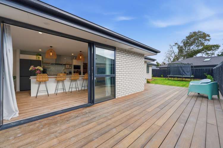 31 Meadow View Drive Belfast_15