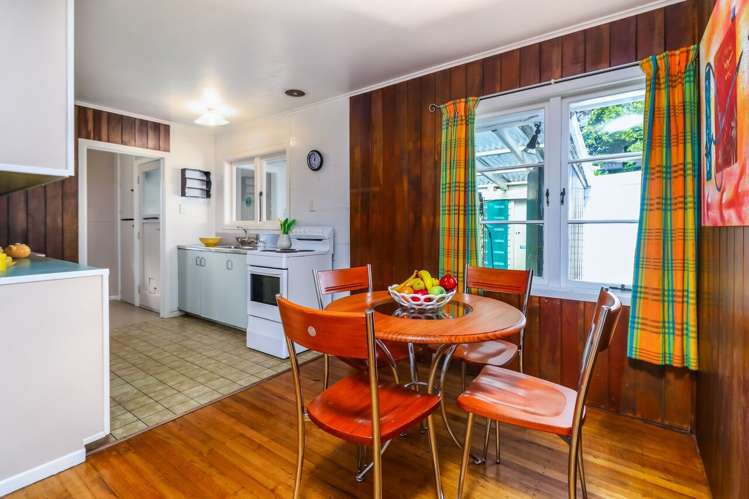 20 Marewa Street Te Atatu South_8