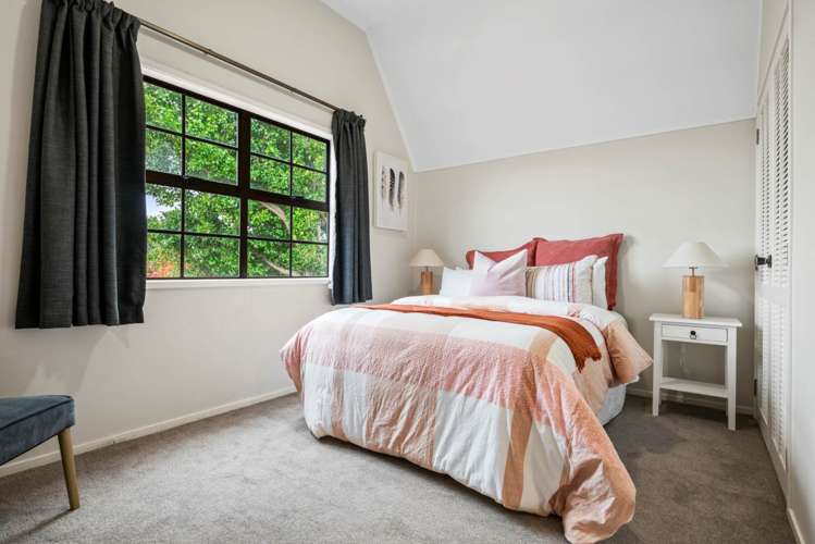 1/2 Kitewao Street Northcote_7