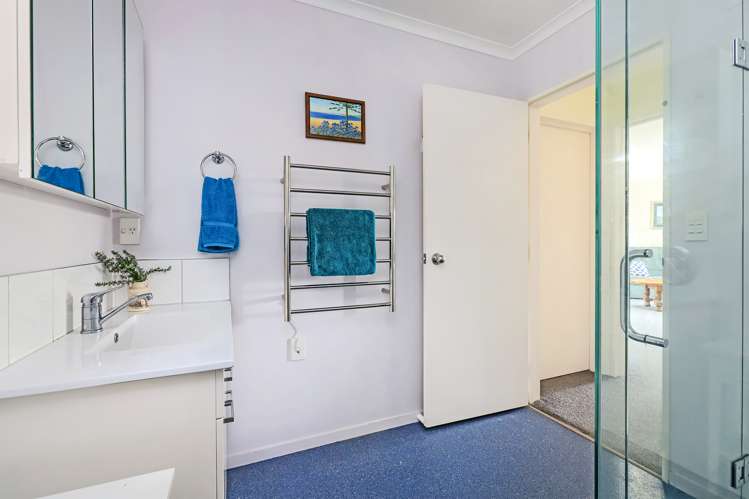 9 Cadogan Lane Taradale_11