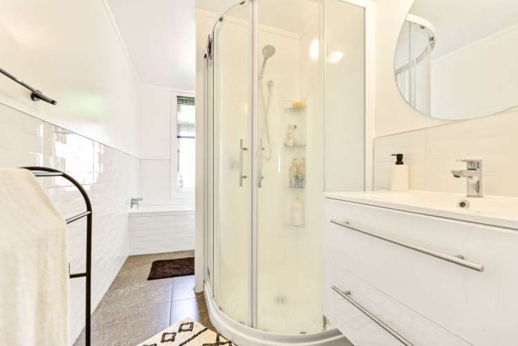 34 Te Aroha Street Hamilton East_18