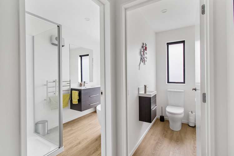 54 Meadowstone Street Gleniti_15